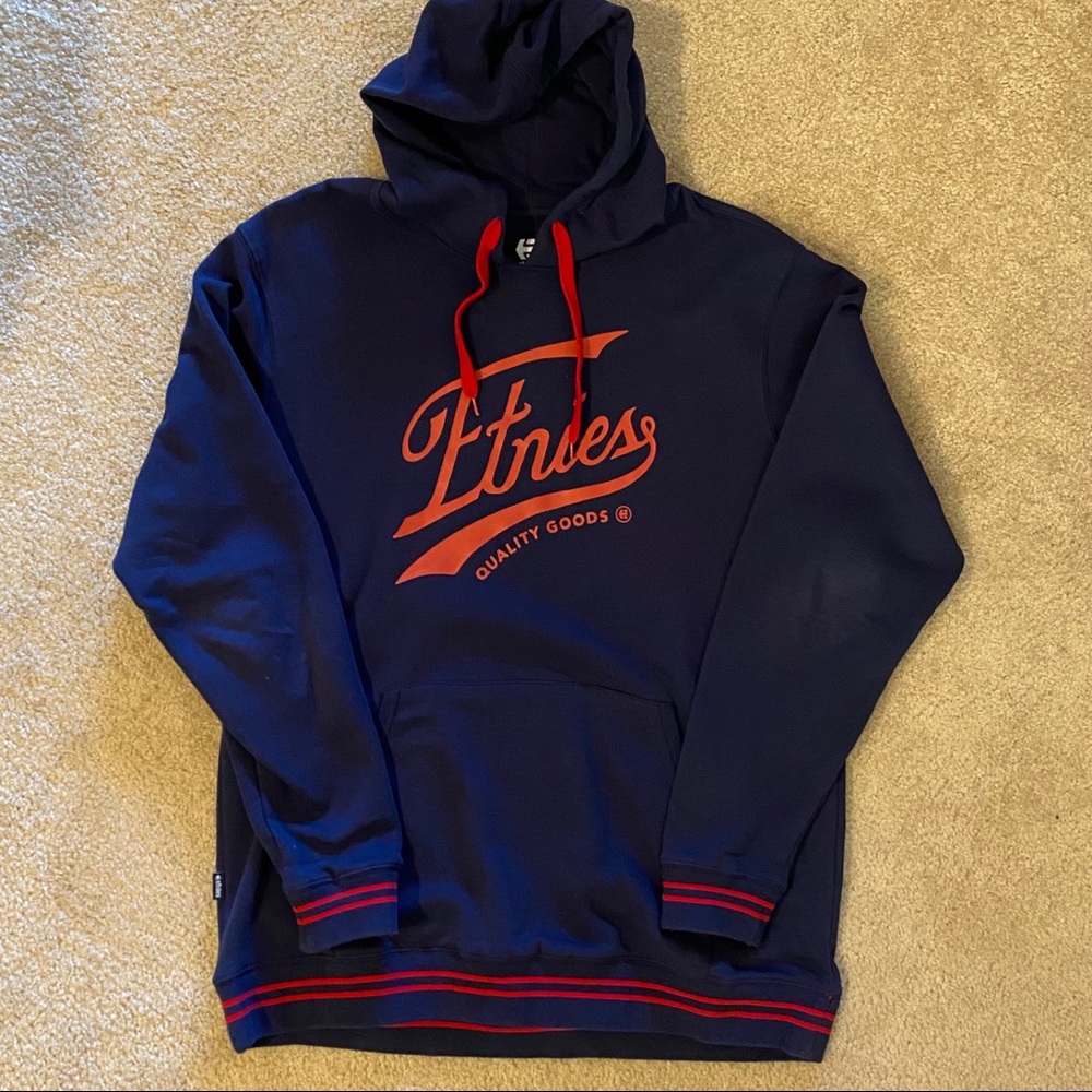 Etnies skateboard snowboard hoodie